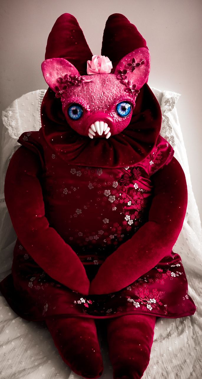 Oddlum art doll Velvetine view 2 — handmade collectible art doll